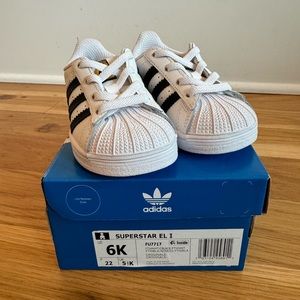 NEW - Adidas Superstar El I Size US 6k White w/ Black Stripes